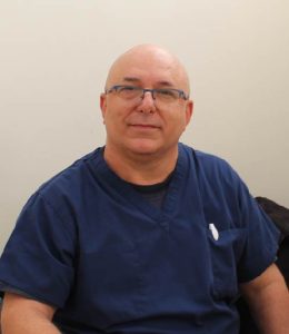 Dr. Ernesto Morales